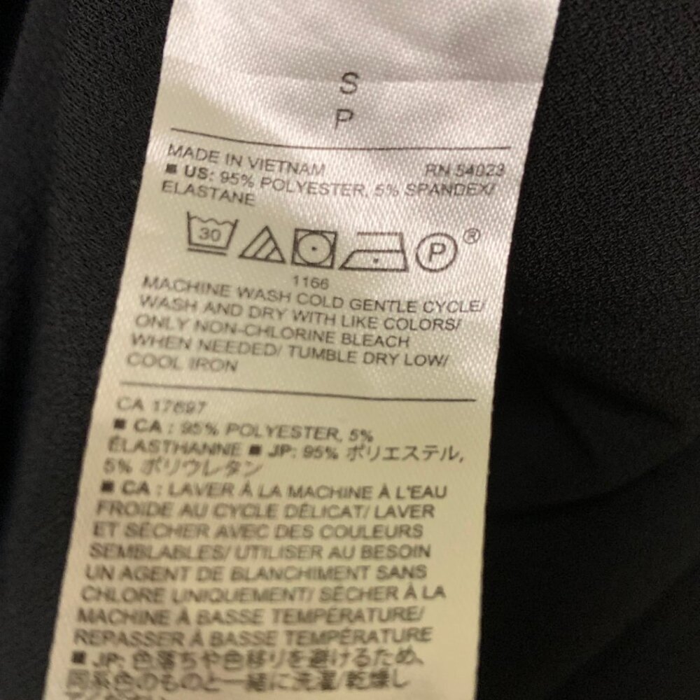 Banana Republic Short Sleeve Chic & Simple Black Blouse size S - Picture 5 of 5